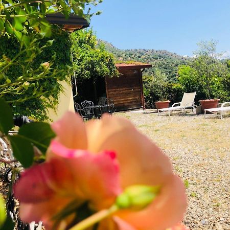 Casa Marietta Βίλα Forza dʼAgro Εξωτερικό φωτογραφία
